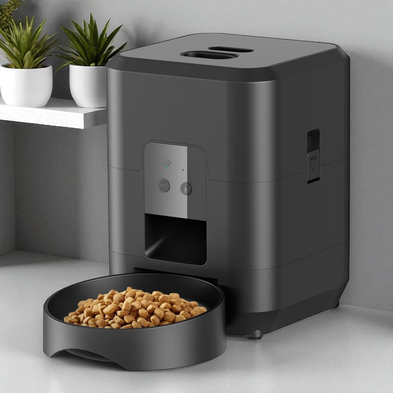 Distributeur automatique de croquettes connecté
